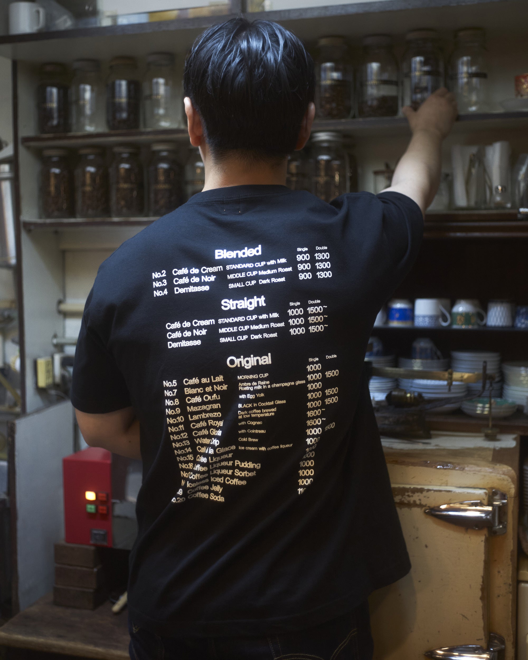 CAFÉ DE L’AMBRE オリジナルTシャツ｜6.2oz 天竺編み（コーマ糸）